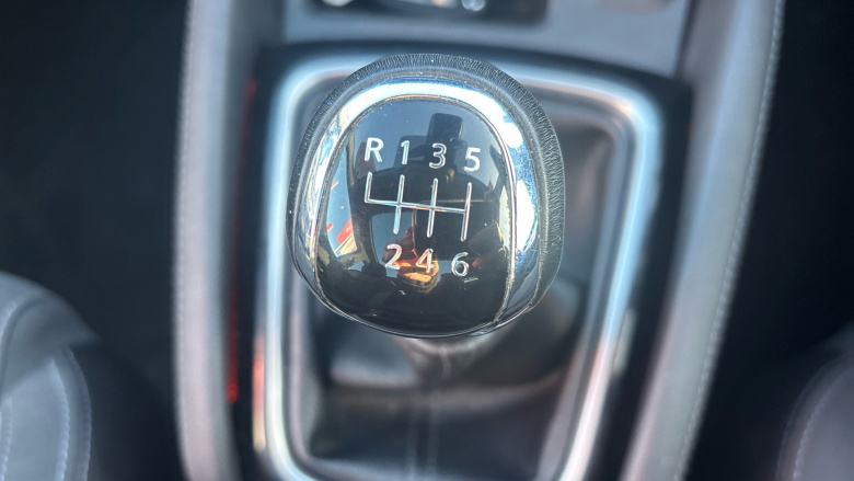 Nissan Qashqai 1.5 dCi N-Connecta 5dr Diesel Hatchback